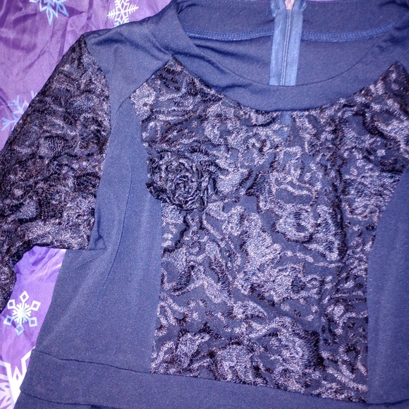 Dress - Picture 2 of 3